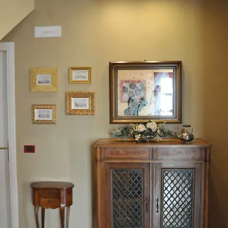 Casa Della Magnolia בית נופש קונליאנו